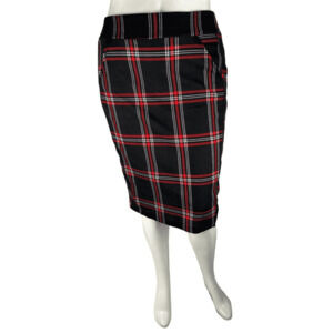 FTF Fashion to Figure women's red and black plaid skirt size 1